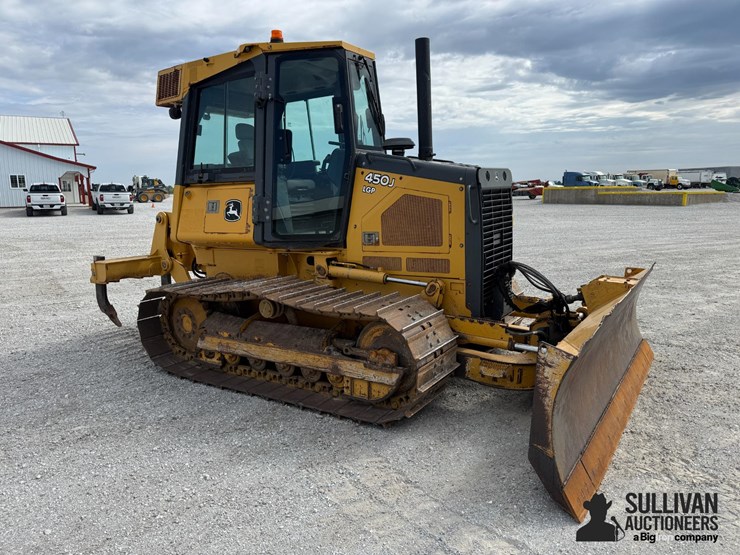 2017-deere-450j-lgp-image-3
