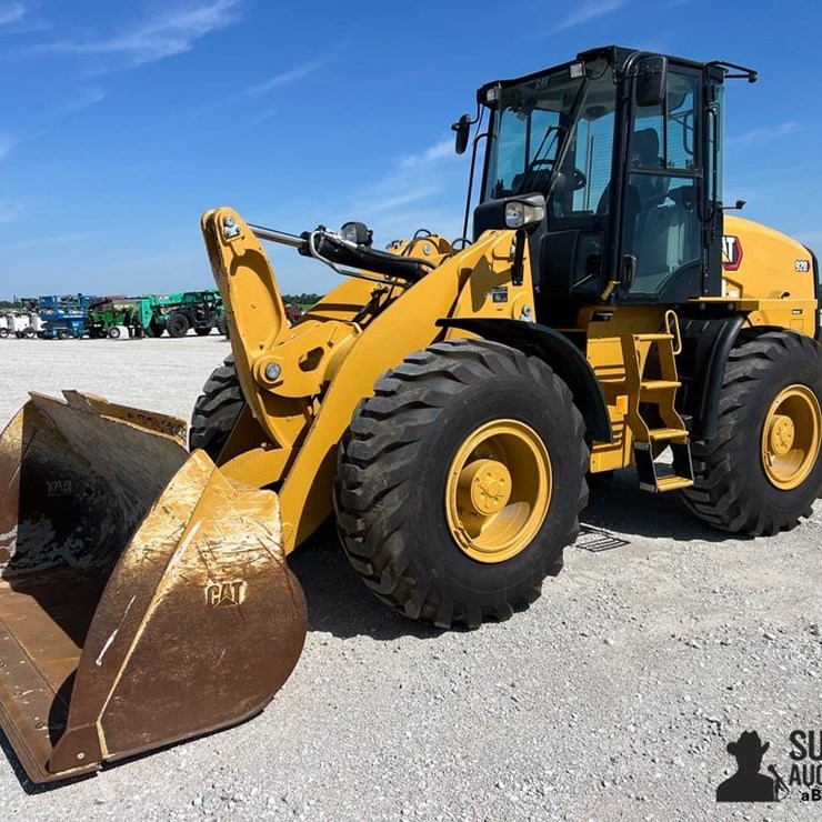 2022 CATERPILLAR 920