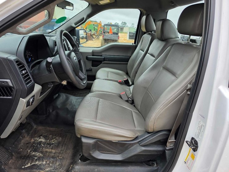 2017-ford-f150-image-9