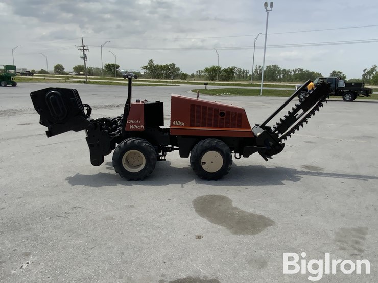 2001-ditch-witch-410sxd-image-4