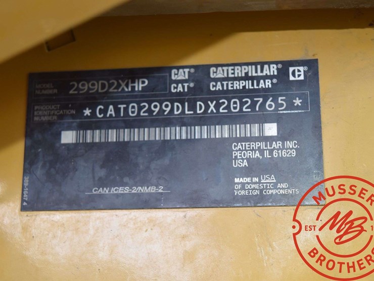 2016-caterpillar-d2-image-56