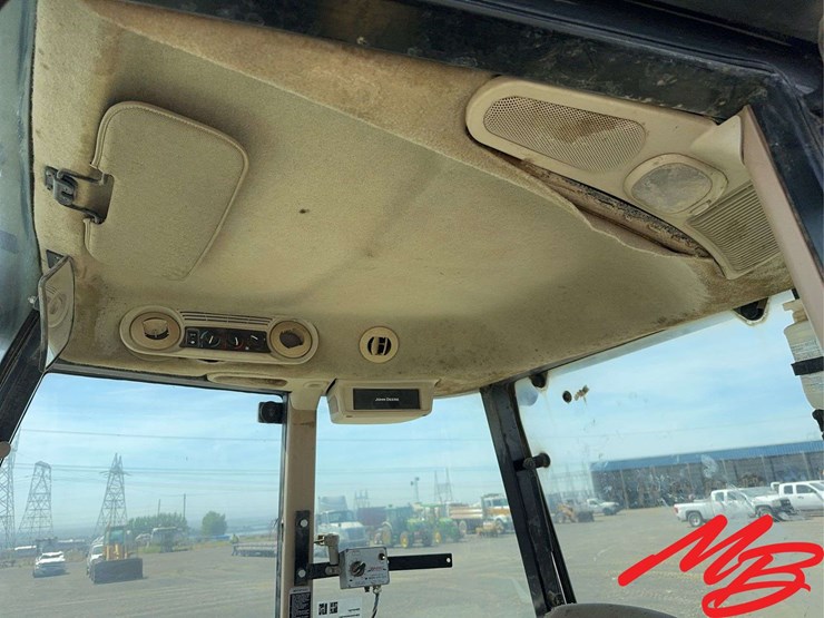 2003-john-deere-5520-image-25