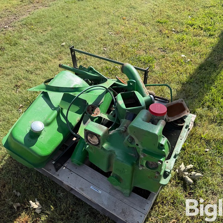 JOHN DEERE G