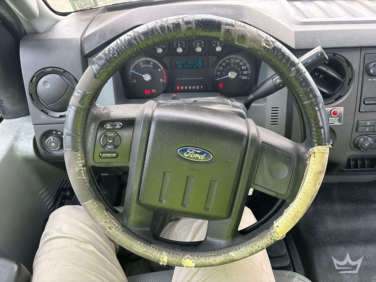 2015-ford-f550-image-11