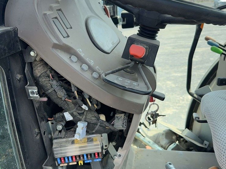 2017-john-deere-5090gn-image-19