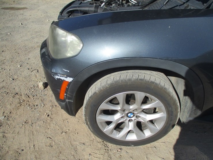 2011-bmw-x5-image-9