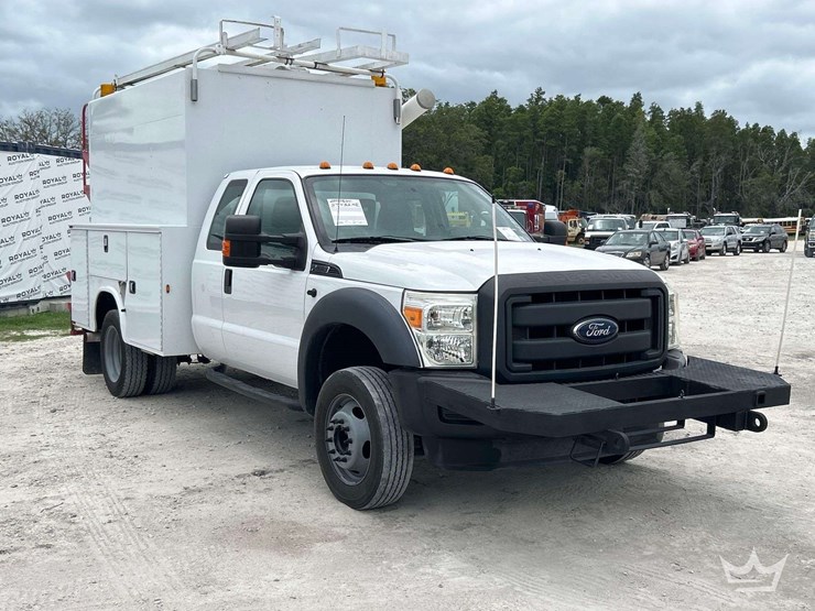 2016-ford-f550-image-2