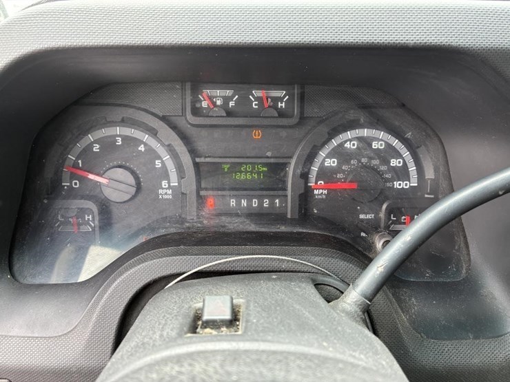 2012-utility-van-image-15