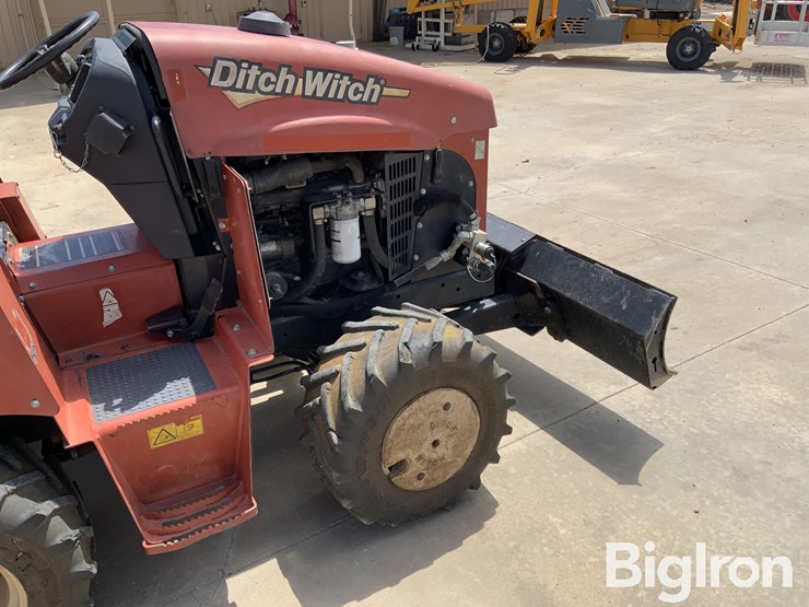 ditch-witch-rt45-image-19
