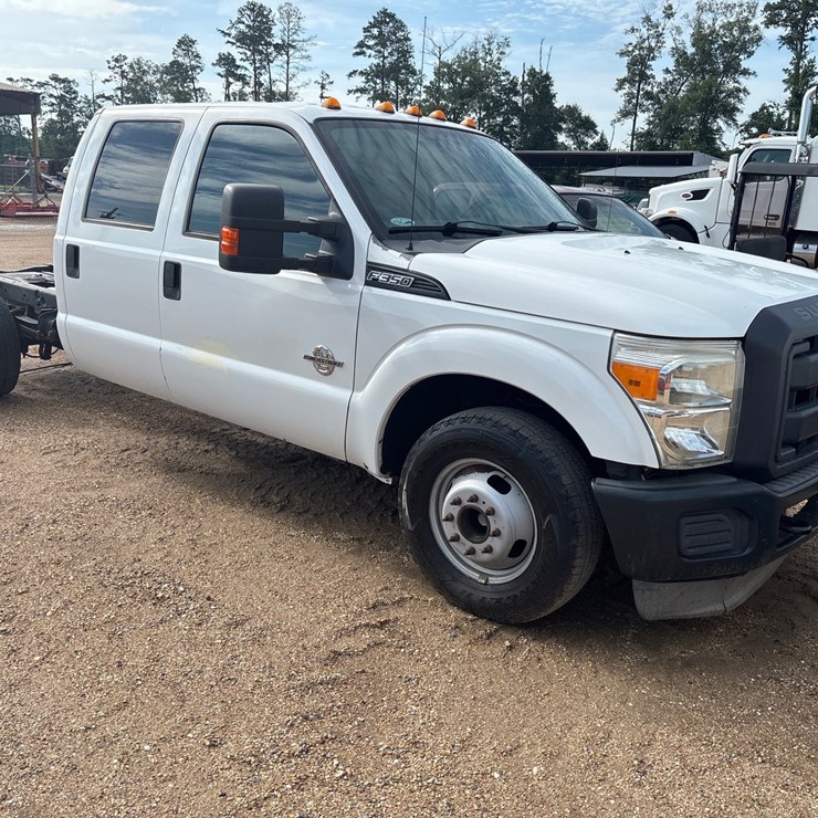 2012 FORD F350