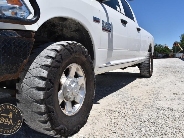 2018-ram-2500-hd-image-9
