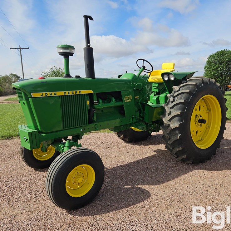 1961 JOHN DEERE 4010