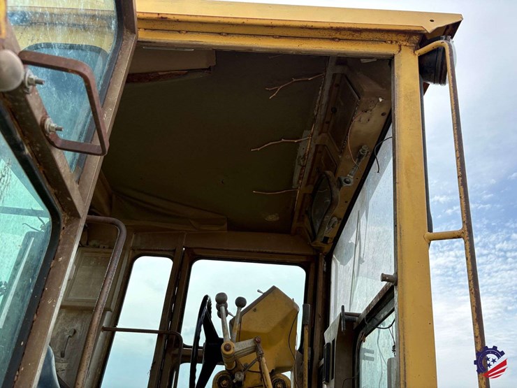 caterpillar-130g-image-67