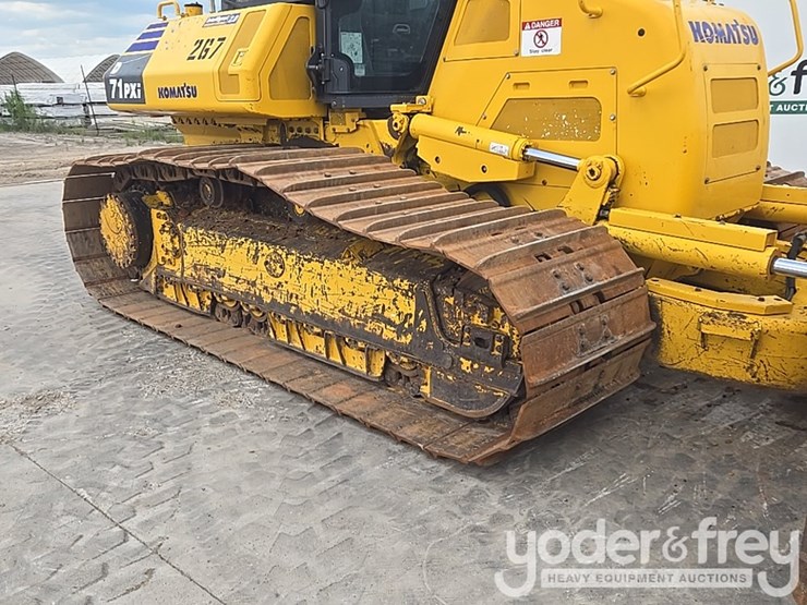 2023-komatsu-d71pxi-24-image-13