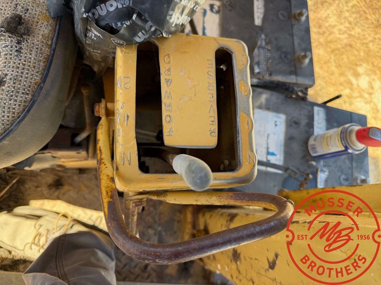 caterpillar-d9h-image-19