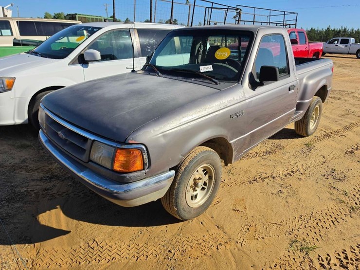 1996-ford-ranger-image-1