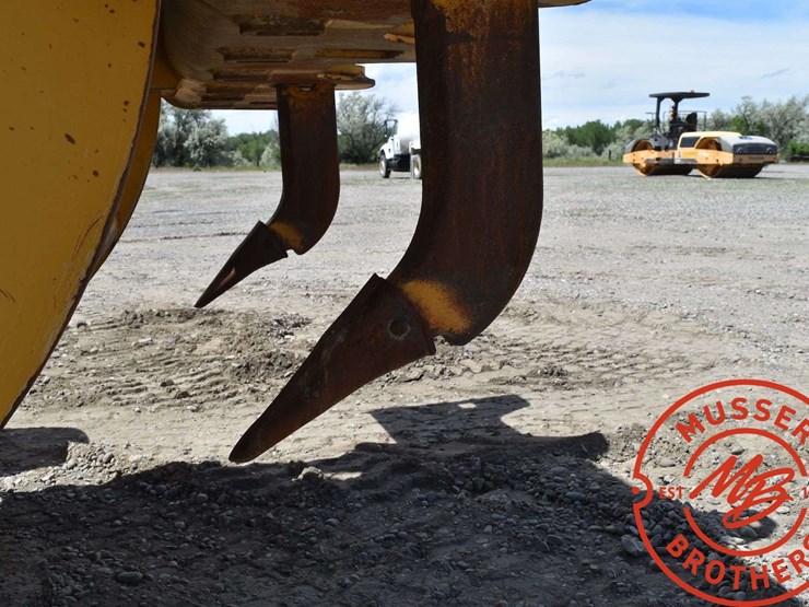 2008-deere-772d-image-56