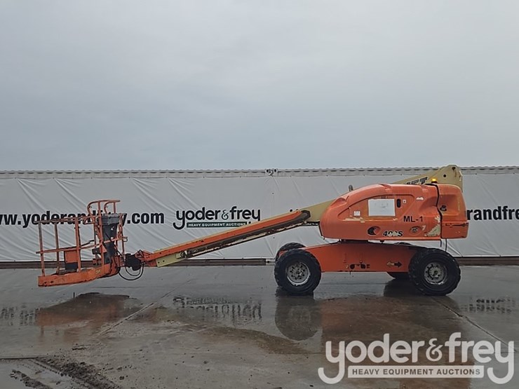 2008-jlg-400s-image-2