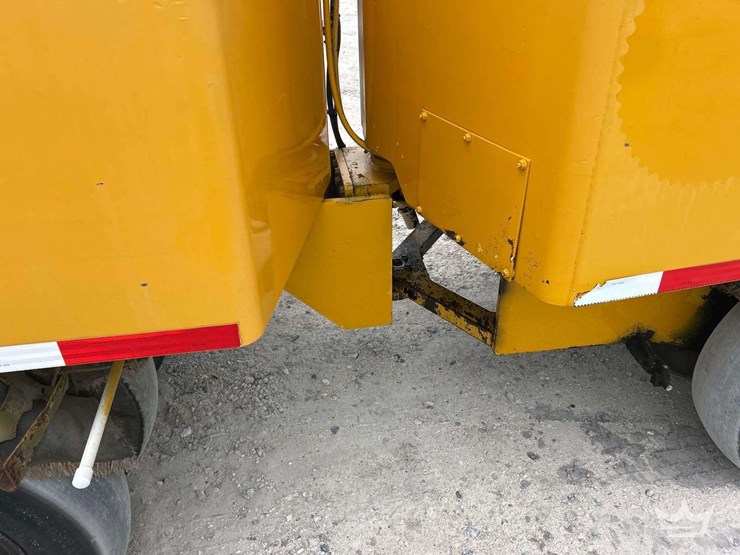 2000-bomag-bw11rh-image-14