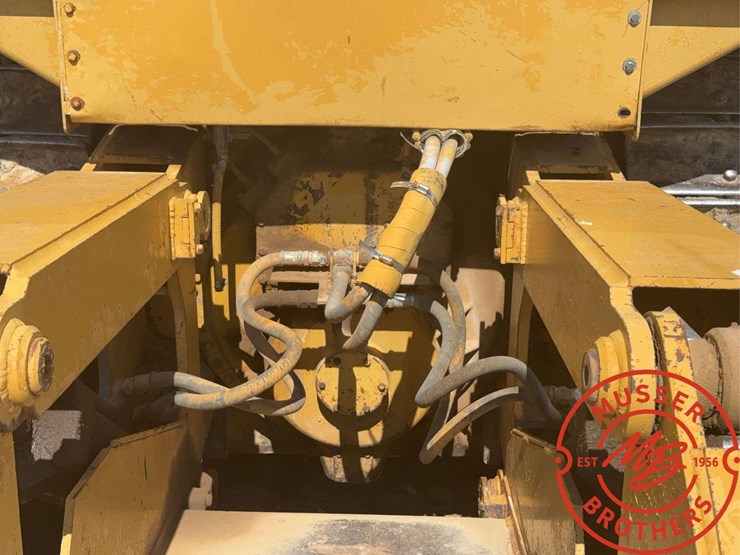 1986-caterpillar-d6h-image-19