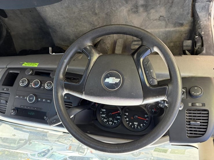 2008-chevrolet-silverado-1500-image-12