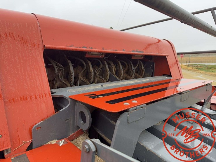 2009-massey-ferguson-2190-image-17