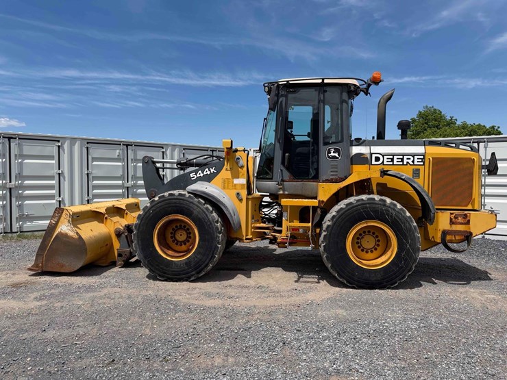 2013-deere-544k-image-2