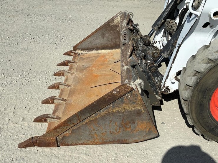 2023-bobcat-s590-image-5