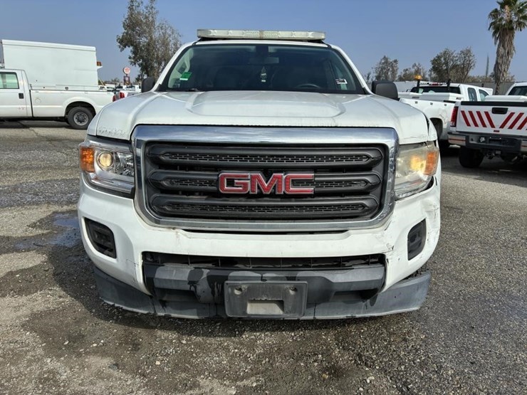 2016-gmc-canyon-image-5