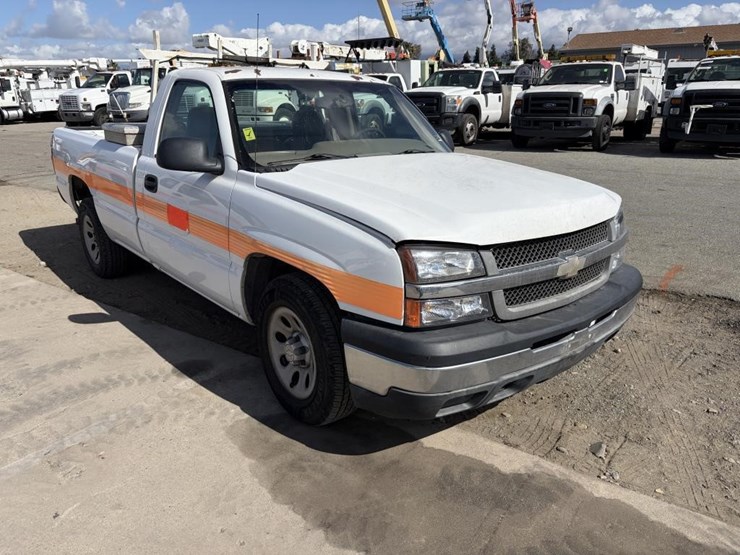 2006-chevrolet-silverado-1500-image-2
