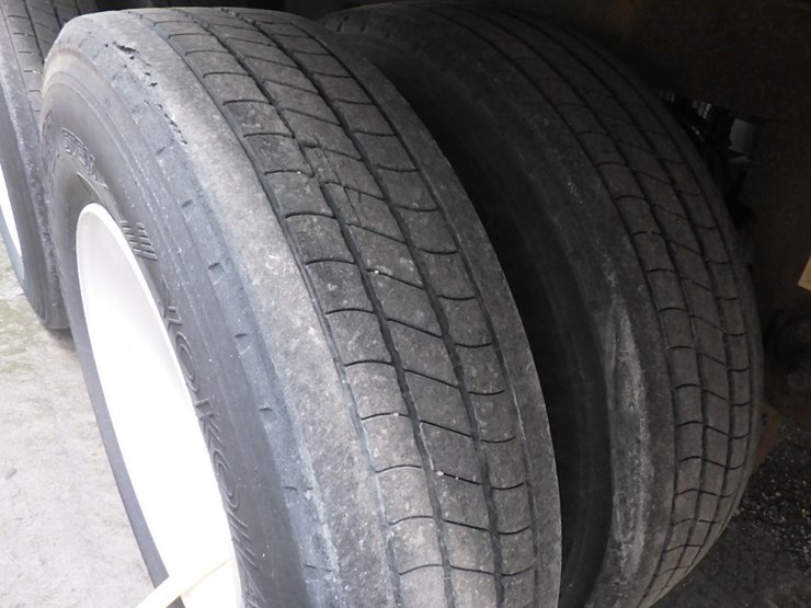 2005-utility-4000d-x-image-14