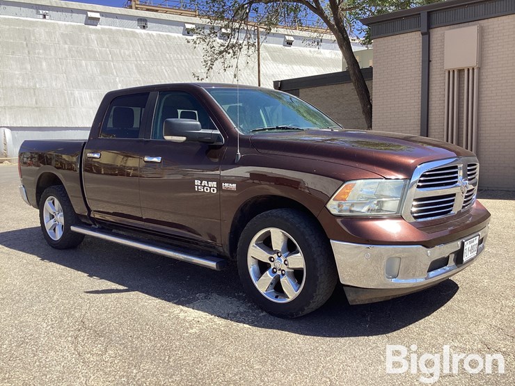 2015-ram-1500-lone-star-image-3