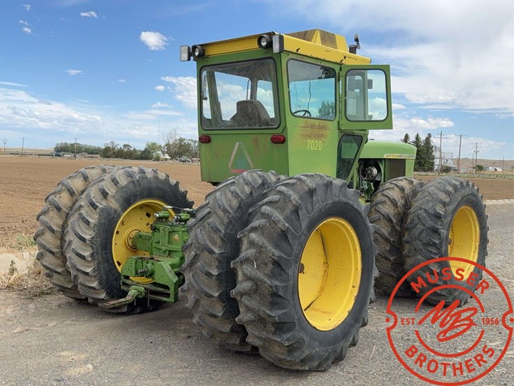 1971-john-deere-7020-image-4