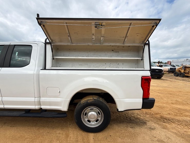 2018-ford-f250-image-13
