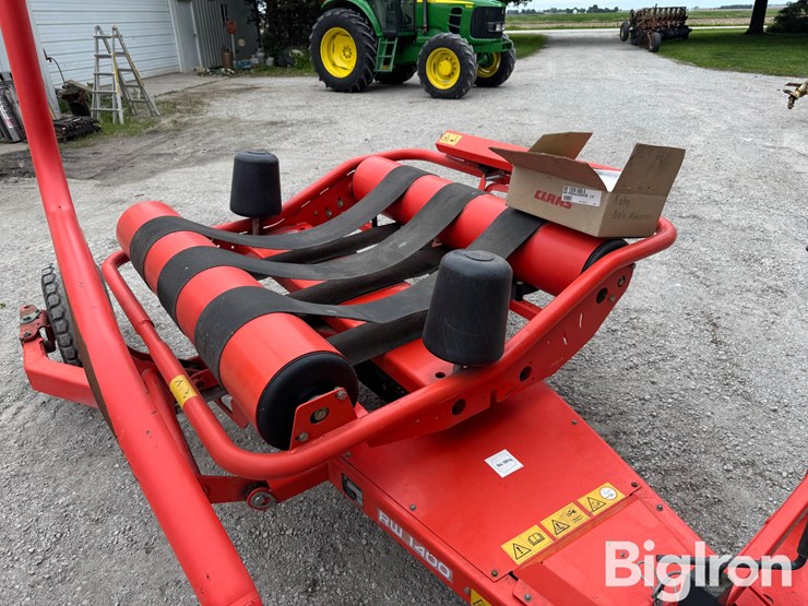 2011-kuhn-rw1400-image-13