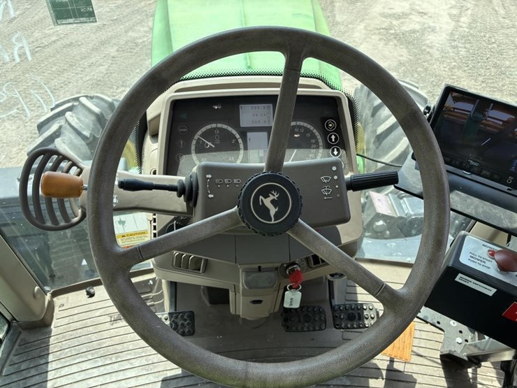 2016-john-deere-6130m-image-25