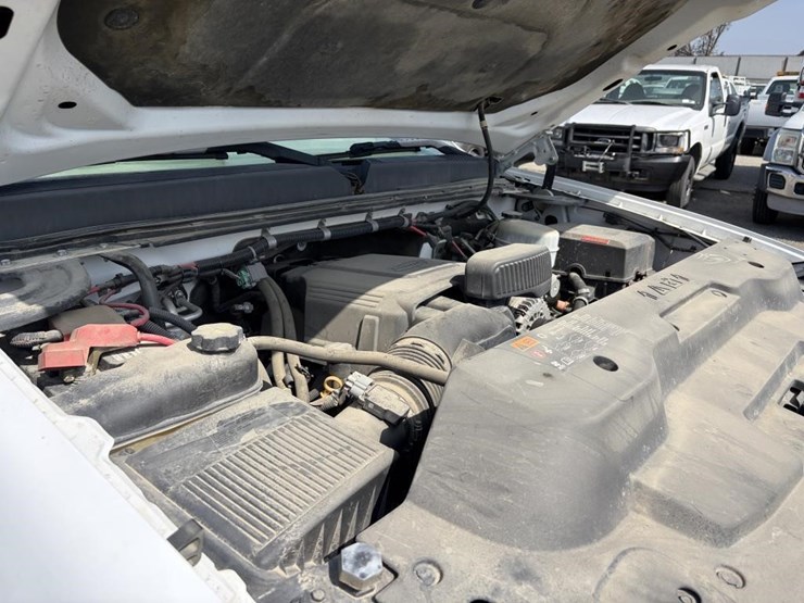 2012-gmc-2500hd-image-7