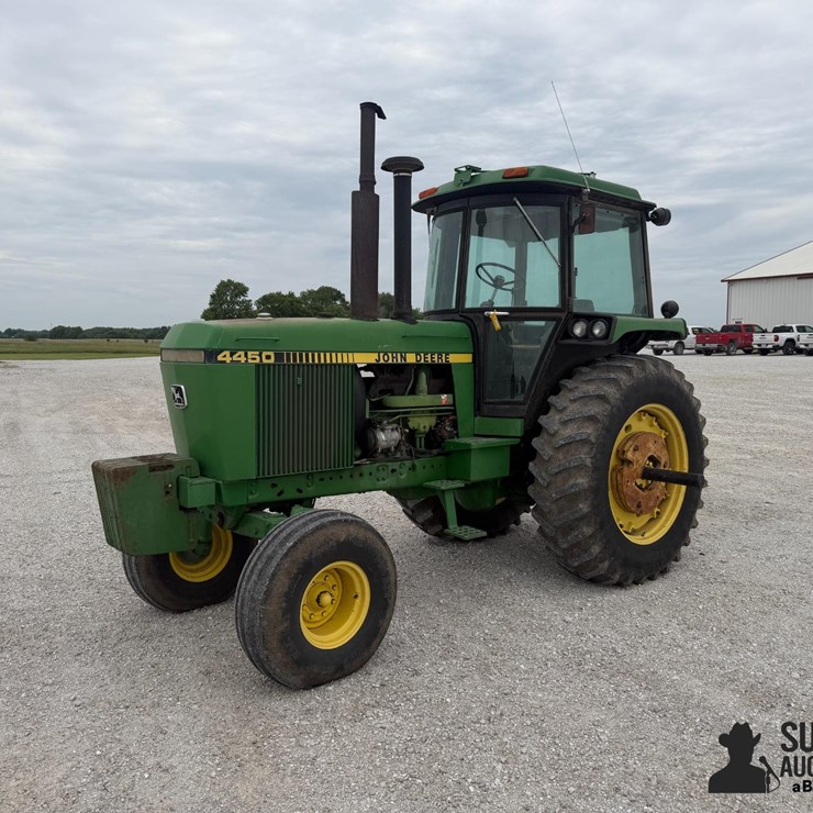 1983 JOHN DEERE 4450
