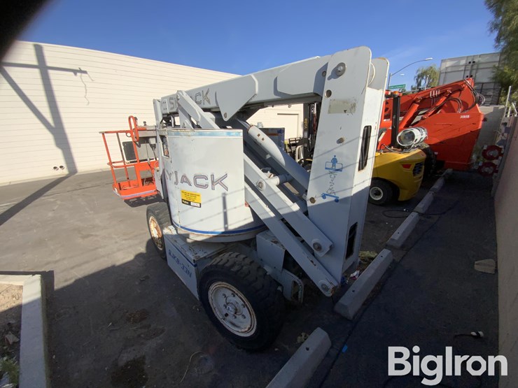 1995-skyjack-sjk8-33n-2wd-articulated-boom-lift-image-7