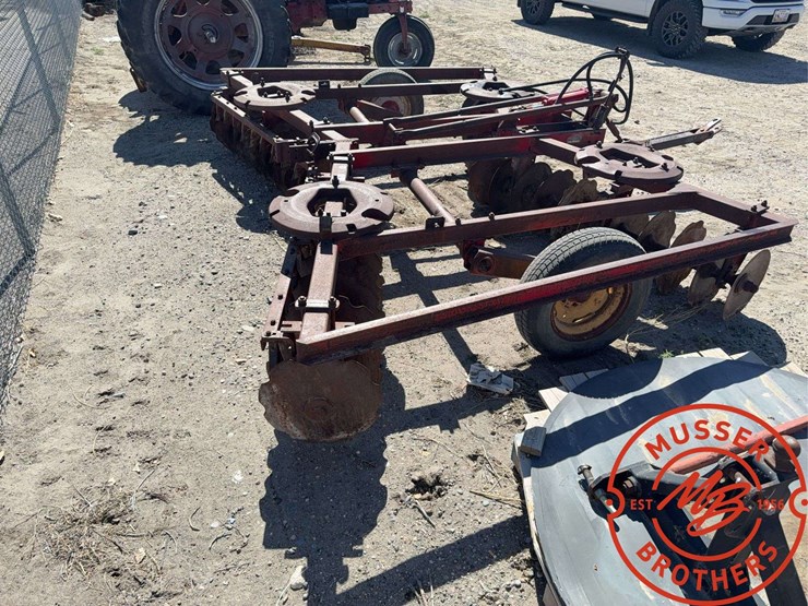 massey-ferguson-52-image-5