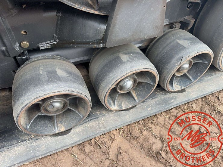 2014-case-ih-550-image-14