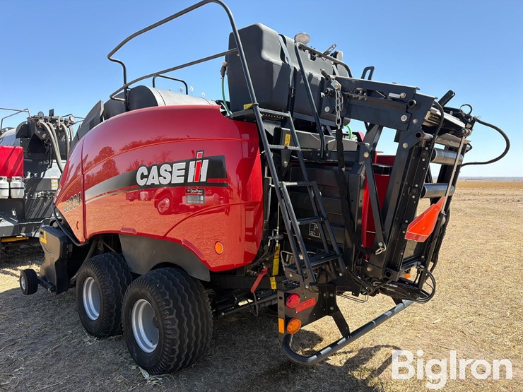 2014-case-ih-lb334-image-5