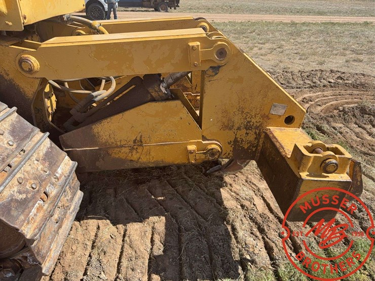 1986-caterpillar-d6h-image-15