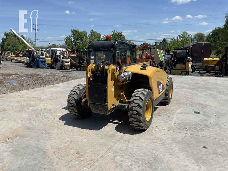 2015-caterpillar-th255c-image-4