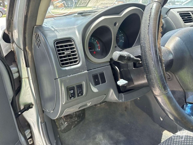2002-nissan-frontier-image-13