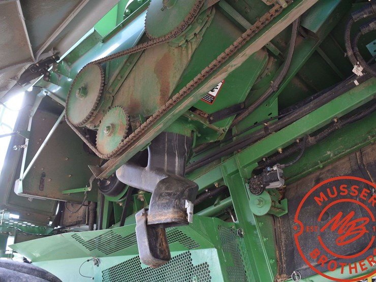 2009-john-deere-9770-sts-image-25