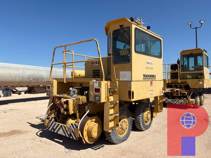 trackmobile-tm-4150-magnum-rail-car-tugger-image-2