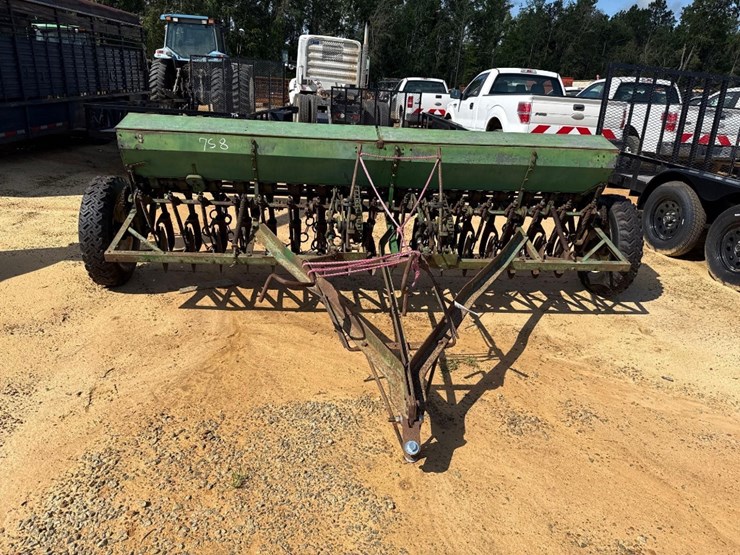 john-deere-10-image-6