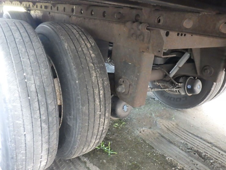 2005-utility-4000d-x-image-11