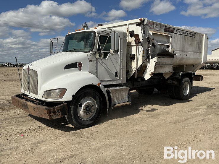 2010-kenworth-t370-image-1